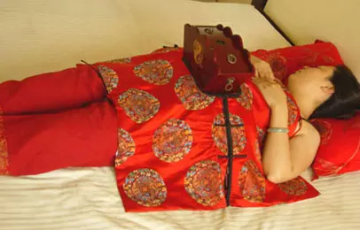 艾灸的作用是什么？ 怎樣用艾灸養(yǎng)生？